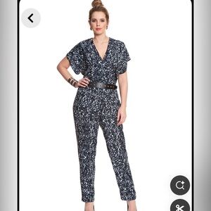 Eloquii flutter sleeve jumpsuit 💙